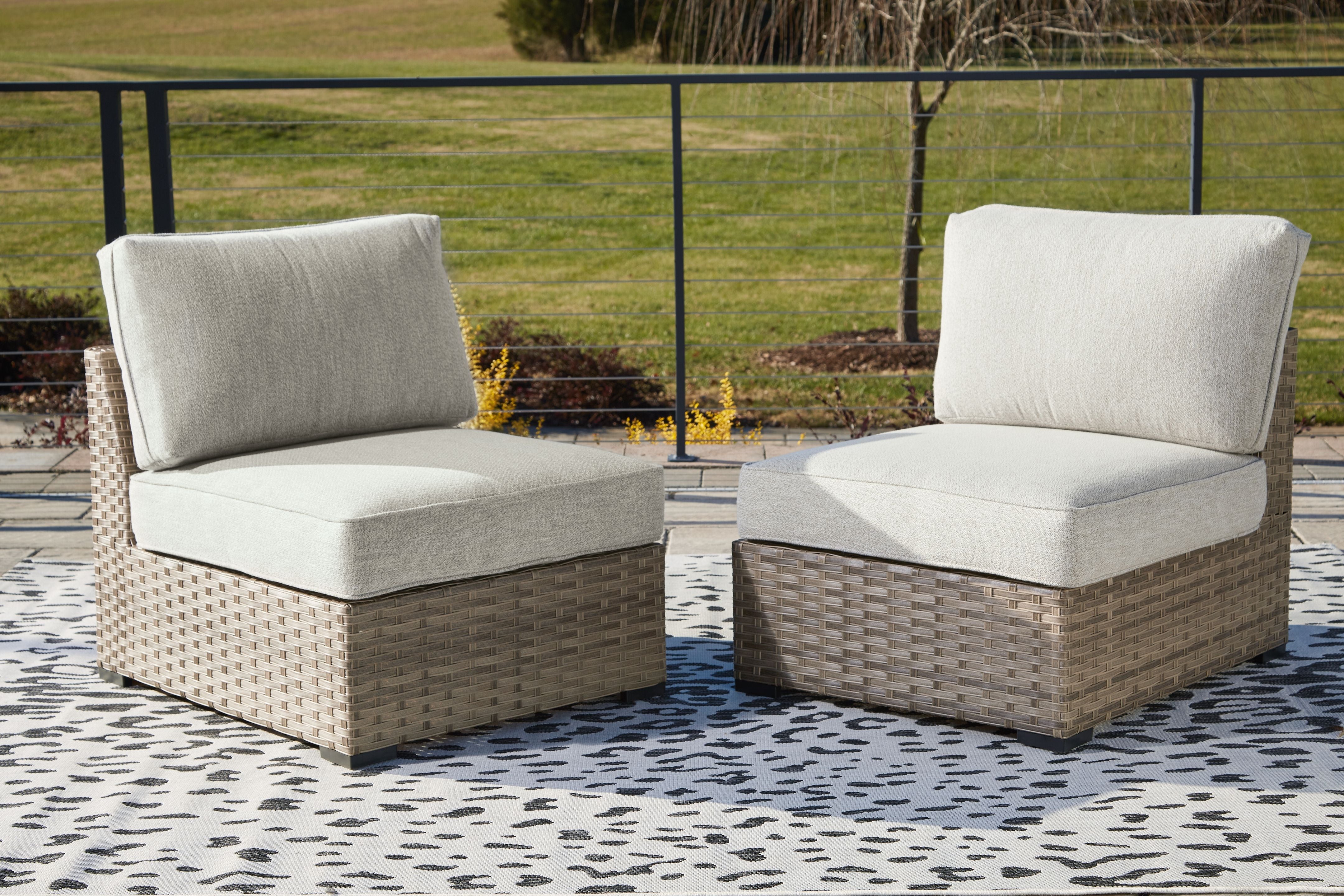 Sillón sin brazos Calworth - Beige - con cojín (juego de 2)