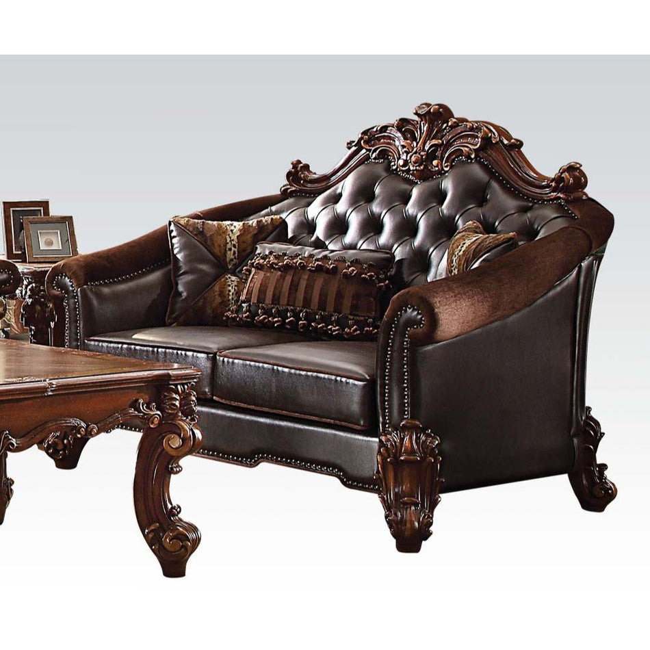 Vendome II - Loveseat (con 3 almohadas)