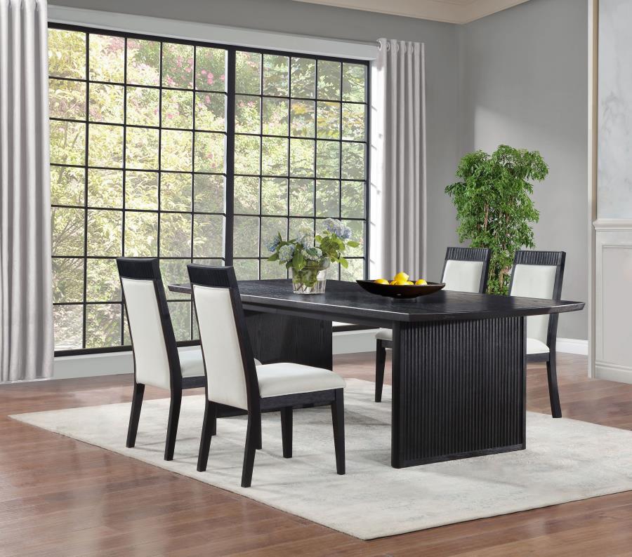 Brookmead - Extension Dining Table Set