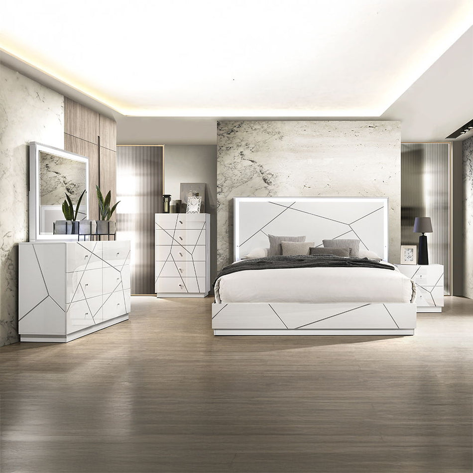 Esther - Mirror With LED - White / Silver