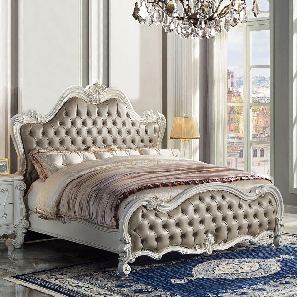 Versalles II - Cama Queen - Acabado en PU gris vintage y blanco hueso