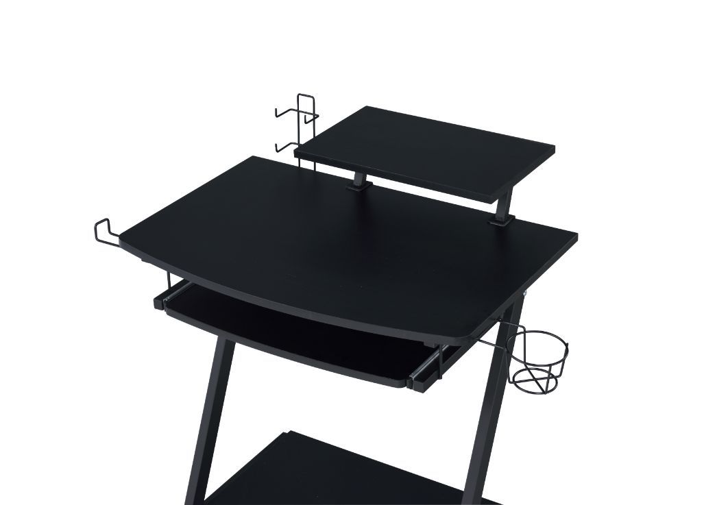 Mesa de juego Ordrees con acabado en negro