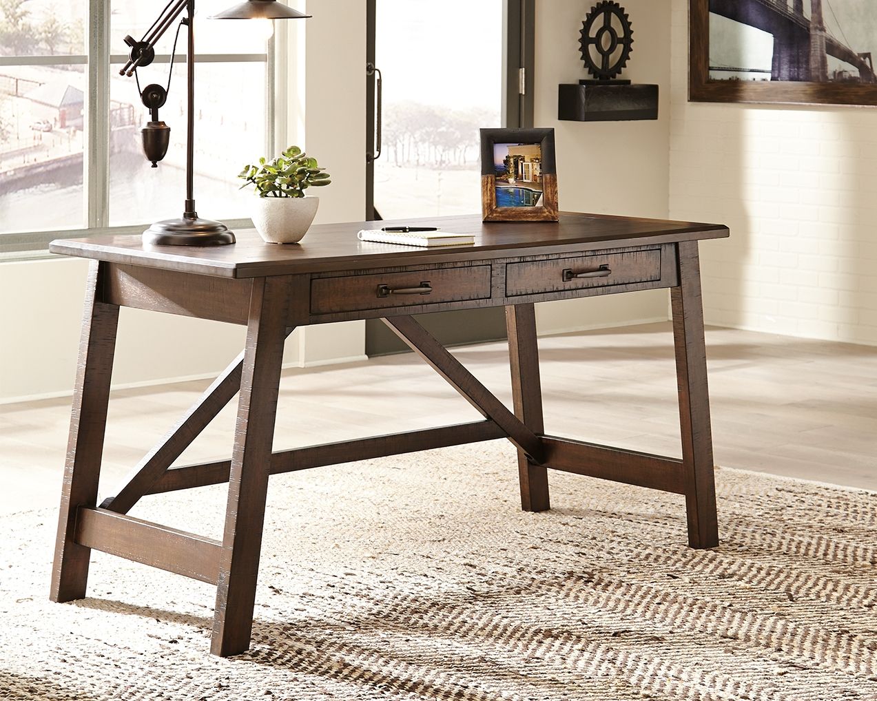 Baldridge - Rustic Brown - Escritorio de patas grandes para oficina en casa