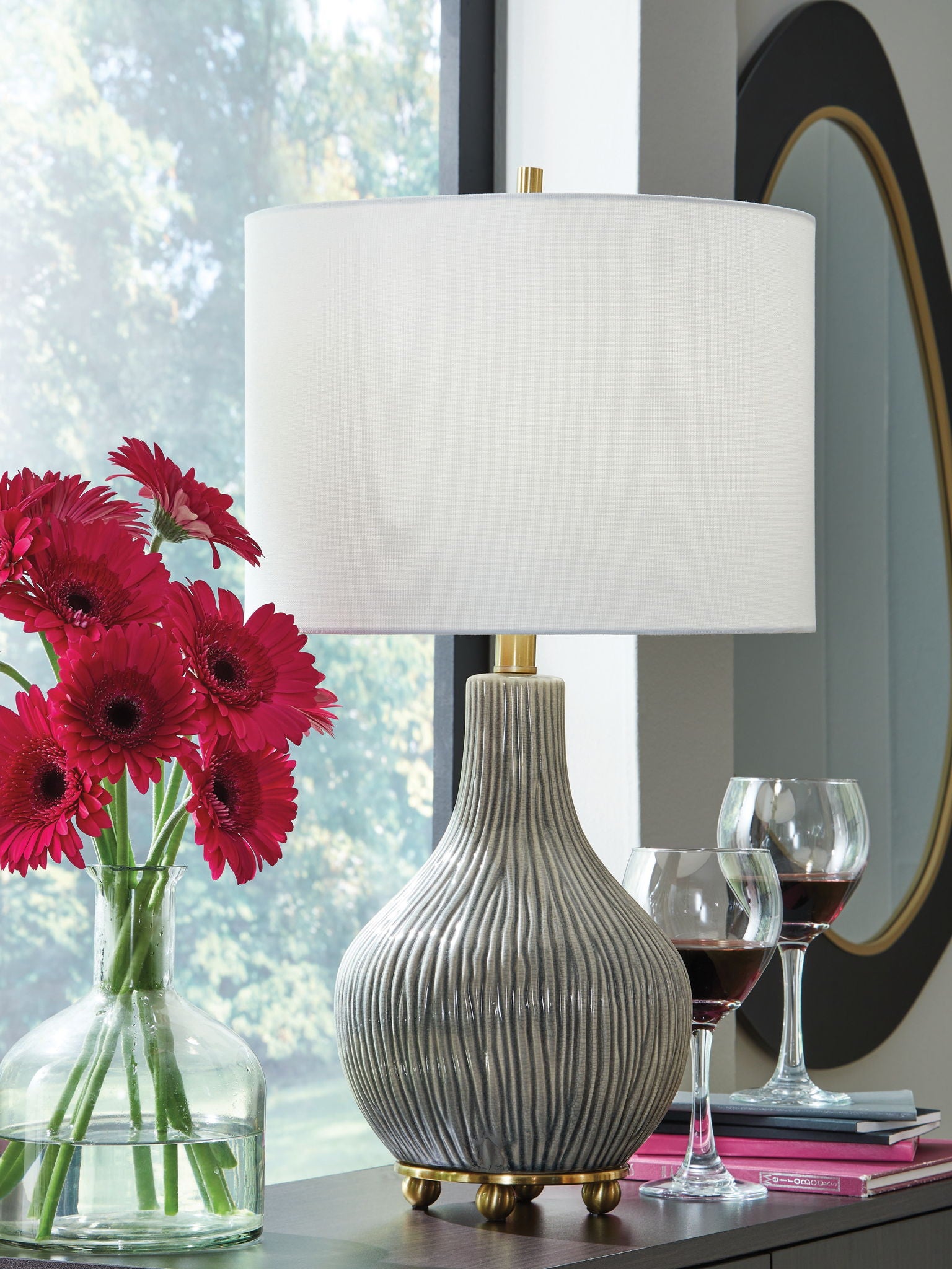 Judlen - Gray / Gold Finish - Ceramic Table Lamp