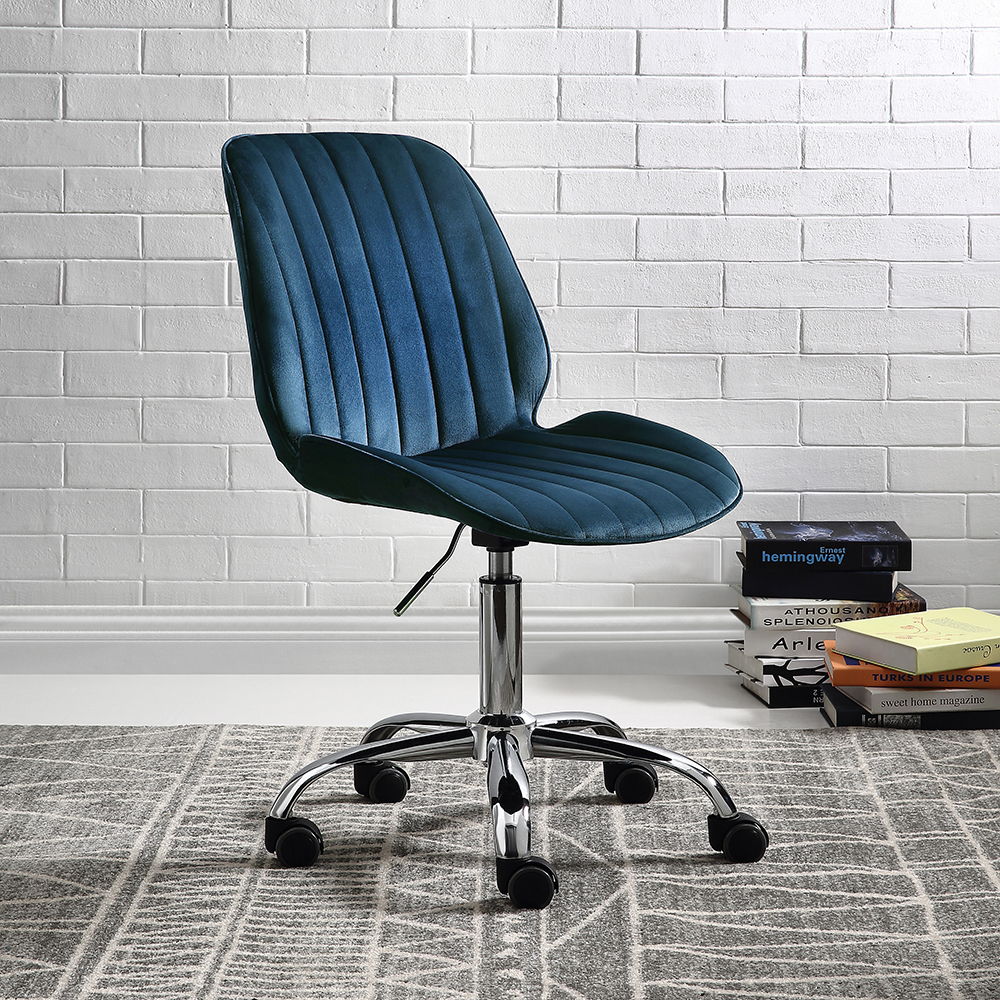 Muata - Silla de oficina - Terciopelo azul crepúsculo y cromo