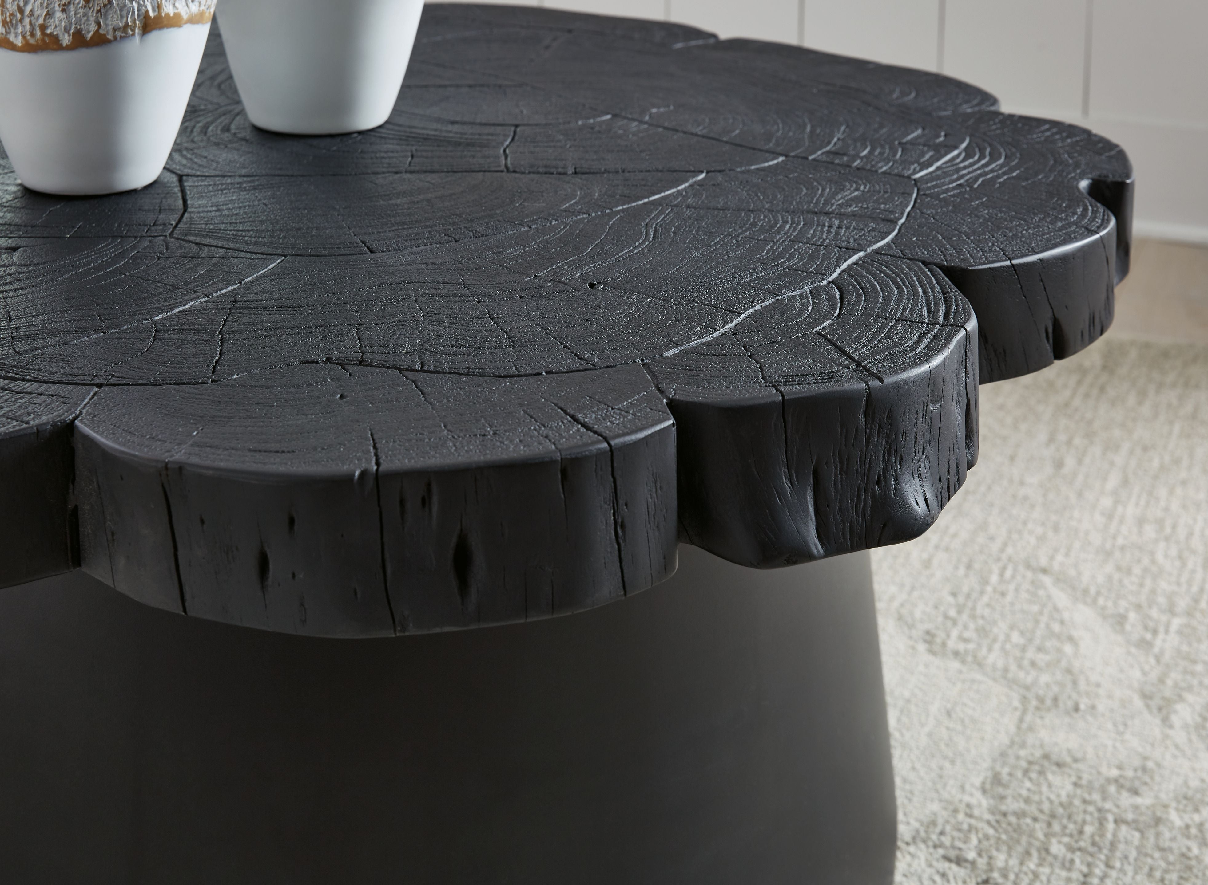 Mesa de cóctel redonda negra de Wimbell