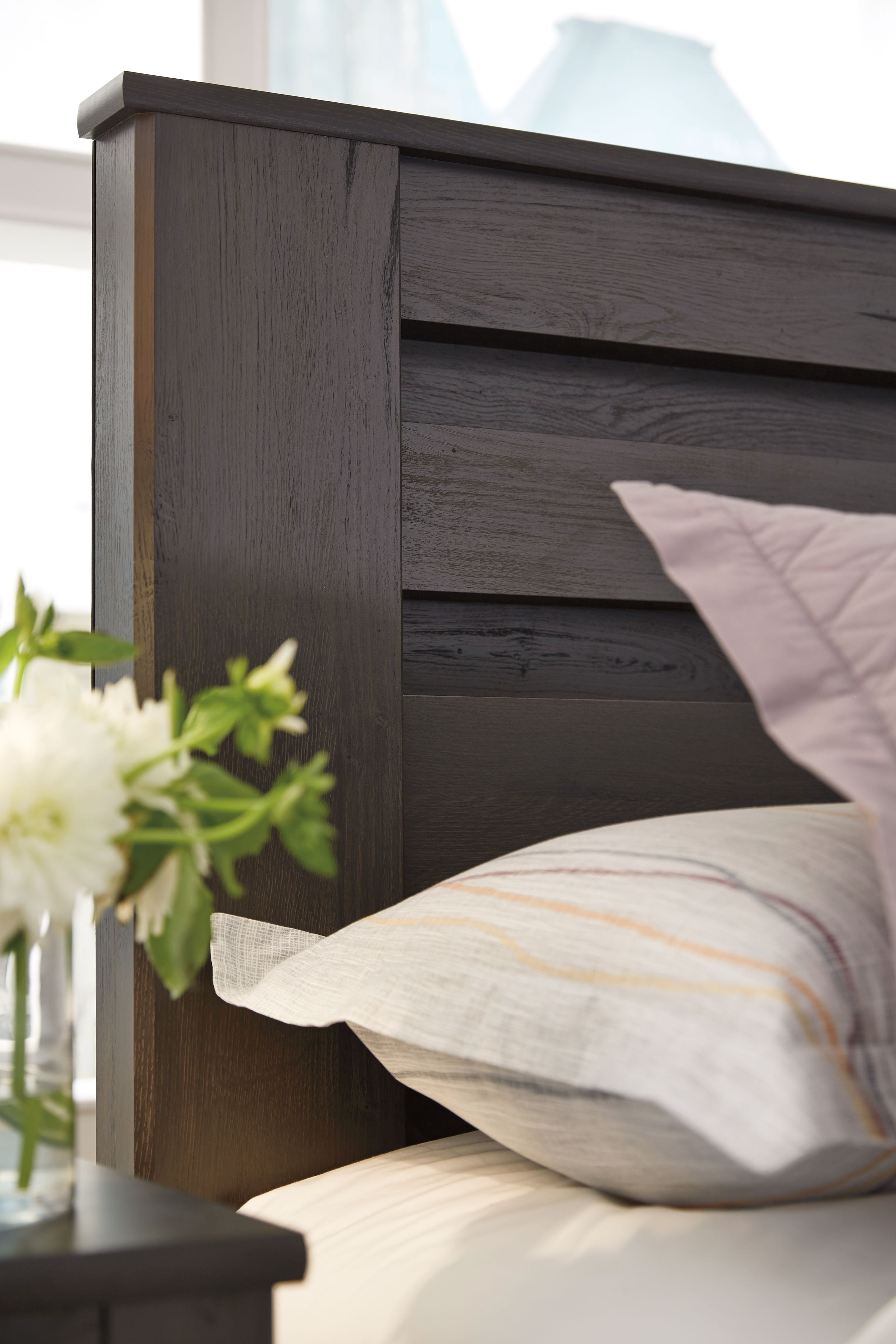 Brinxton - Cama con paneles