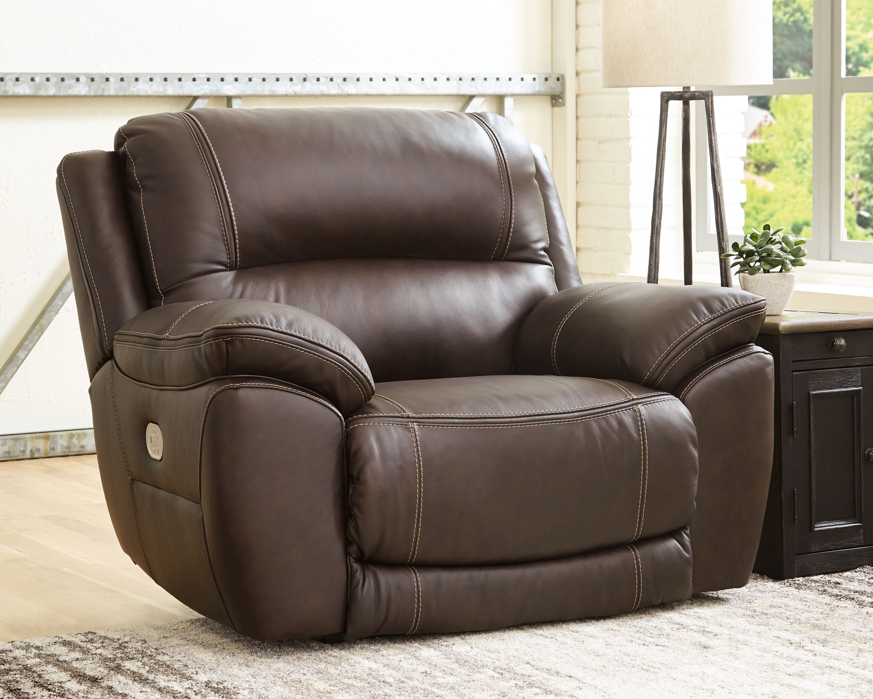 Sillón reclinable de pared con PWR HDRST Dunleith - Chocolate - Zero