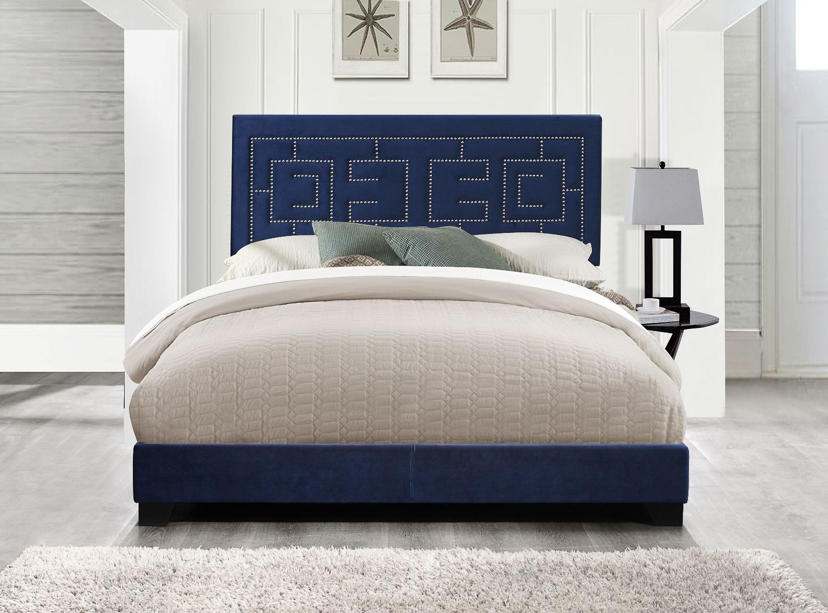 Ishiko III - Cama
