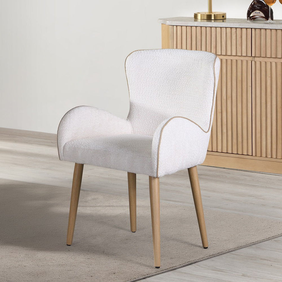 Qwin - Side Chair (Set of 2) - Beige Boucle & Oak