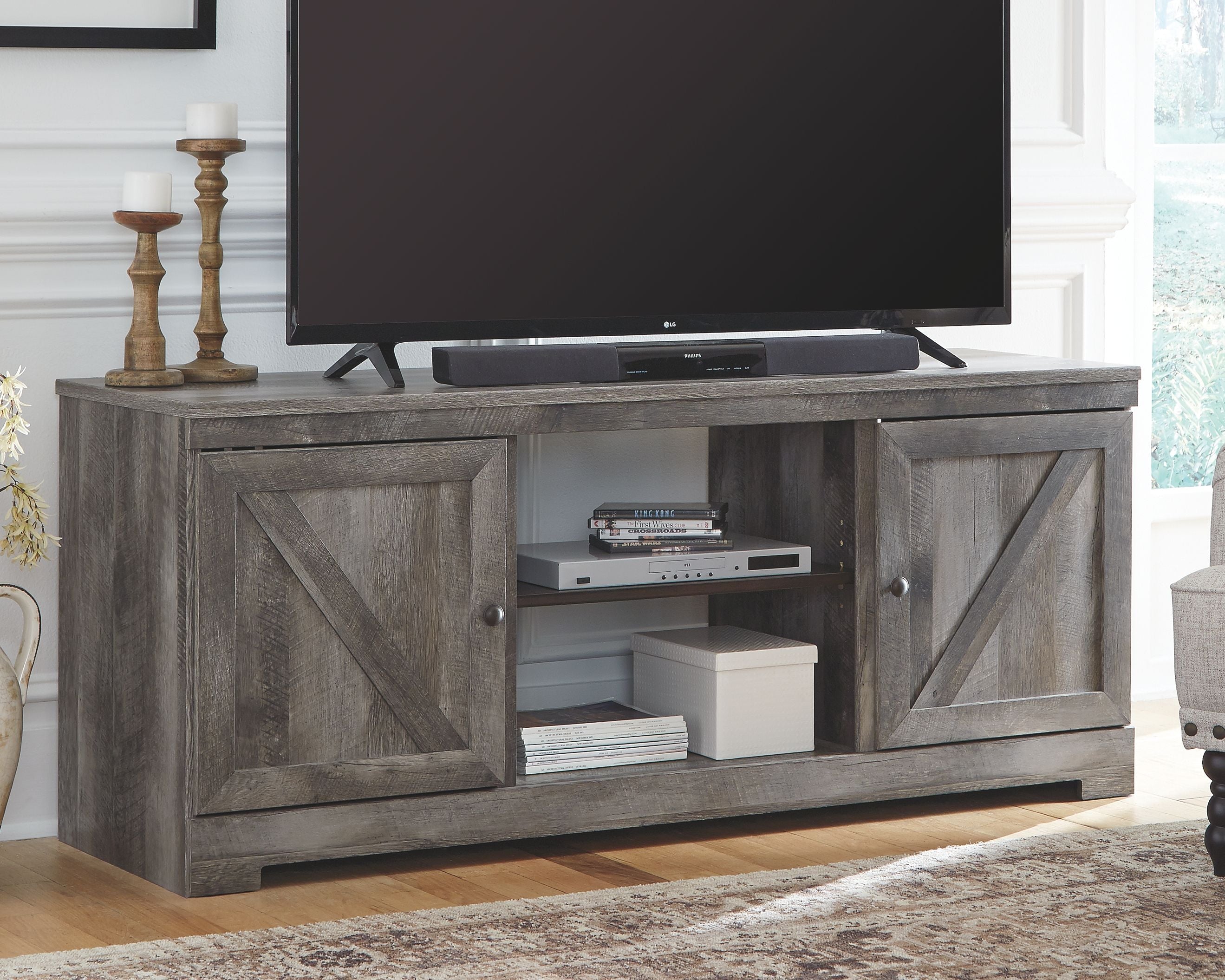 Wynnlow - Mueble de TV con opción de chimenea